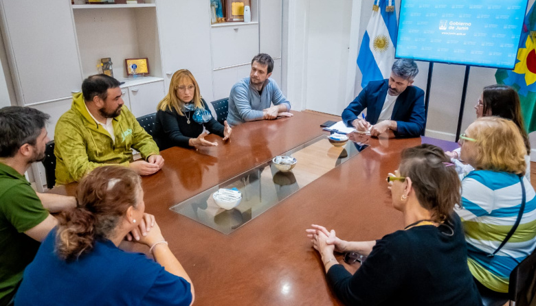 Biblioteca “Esteban Echeverría” y un nuevo inmueble que el Municipio recupera en beneficio de la comunidad