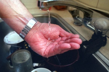 Intiman judicialmente a ABSA por el servicio de agua potable en el distrito