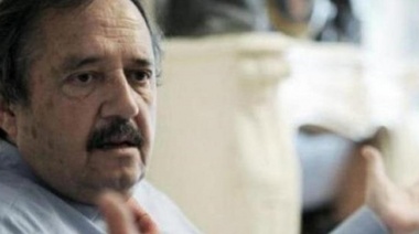 Crítico con la UCR, Alfonsín dijo que el DNU es “inconstitucional”