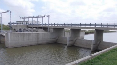 Acusaciones y polémica por el manejo del agua
