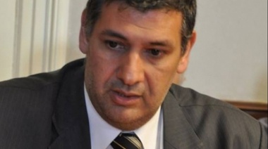 Para García, “la foto de unidad está lejos del rumbo real del Justicialismo”