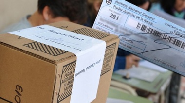 Los partidos políticos deberán blanquear aportes privados y estarán bancarizados