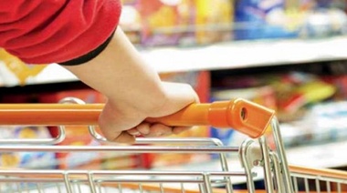 El consumo masivo arrancó a la baja por tercer año consecutivo: cayó 2% en enero