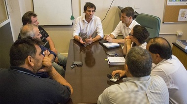 Petrecca incluyó la cláusula gatillo para intentar destrabar la negociación