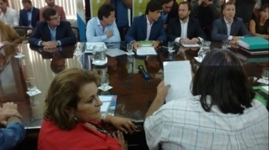 Gremios rechazaron 15% ofrecido por Provincia y plus de $3.000 por capacitación