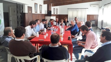 La reunión entre el campo y legisladores sirvió para reactivar "reclamos históricos"
