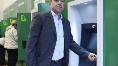 Rodrigo desmintió a la Asociación Bancaria sobre “cierre y vaciamiento” en el provincia