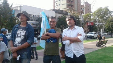 El socialismo se pliega a la lluvia de críticas por el “desmedido” tarifazo