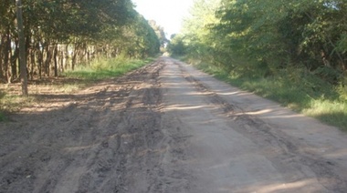 Analizaron plan de reparación de los caminos rurales con funcionarios provinciales