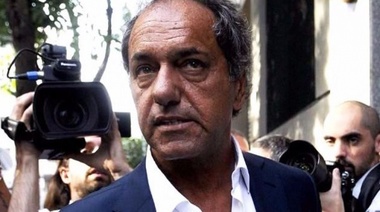 La defensa de Scioli presentó un escrito para tratar de frenar inhibición de bienes