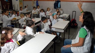 Congreso de la FEB votó la continuidad del plan de lucha docente
