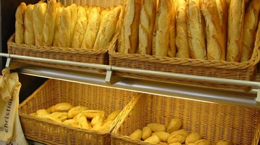 El pan ya se vende entre 60 y 70 pesos el kilo en Junín
