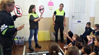 Proponen que los alumnos egresados de secundaria obtengan su carnet de conductor