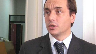 "Meoni debería preocuparse más por cómo resuelve diferencias el PJ que por la UCR", arremetió Itoiz