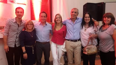 Junto a Petrecca, la UCR realizó su festejo y llamó a “redoblar esfuerzos” para 2019