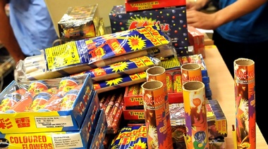 Comenzaron los controles en los comercios que venden pirotecnia