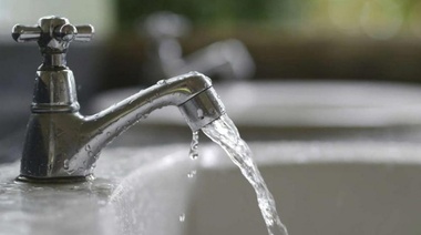 La Defensoría pide suspender audiencia que tratará aumento del agua