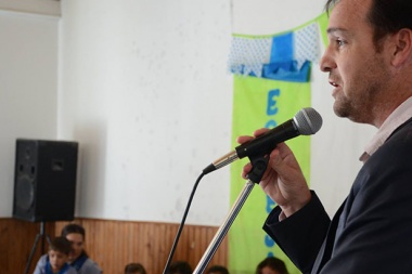 Reynoso defendió el pacto fiscal y criticó la postura opositora del PJ