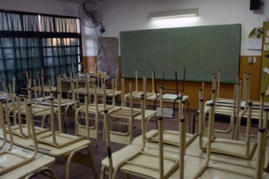 Vidal aplica descuentos a los docentes por los paros del 5 y 6 de marzo