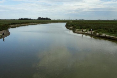 Productores piden a Petrecca que informe sobre el nivel de cota de las lagunas