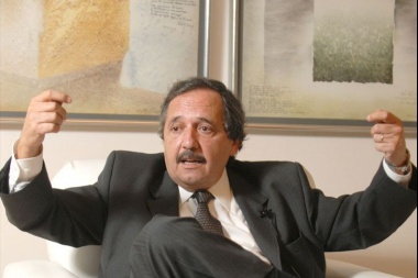 Crítico con Cambiemos, Alfonsín quiere que la UCR integre un frente de centro izquierda