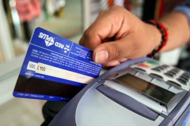 Desde enero, la Provincia podrá clausurar los comercios que no utilicen posnet