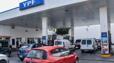 YPF baja el precio de sus combustibles por segundo mes consecutivo