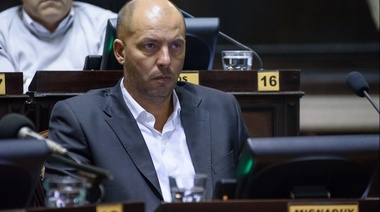 Ex intendente de la región pide desdoblamiento y la boleta única papel