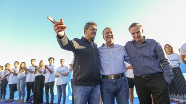 Con un discurso duro contra Macri, Alternativa Federal se lanzó en la Provincia