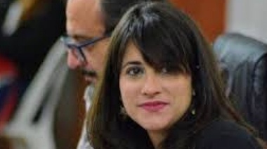 Britos justificó aumento de tasas por encima de la inflación y UC lo trató de "incoherente"