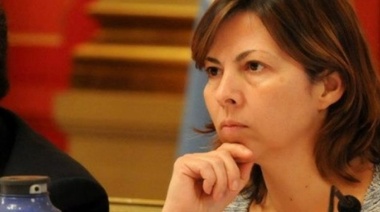 Para Batakis, “la Provincia la tiene complicada para pagar la deuda a futuro”