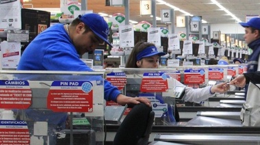 Empleados de comercio tendrán un aumento salarial del 30 por ciento en cuotas