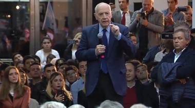 Lavagna candidato: "nunca estuvo en duda", dijo Franco y apuntó a "operaciones de la grieta"