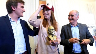 Vidal quiere evitar fugas, se mostró con la UCR y les pidió trabajar juntos post 27 de octubre