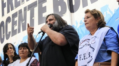 Baradel pidió que Kicillof convoque a docentes a paritaria "apenas" asuma