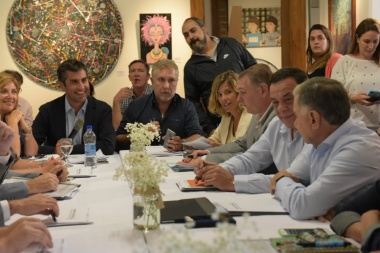 Pese al rechazo del PJ, legisladores avanzaron sobre el desdoblamiento de elecciones