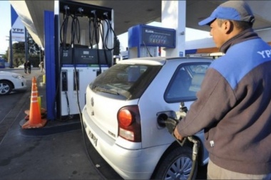 YPF aumentó sus combustibles 1,6% en promedio para todo el país
