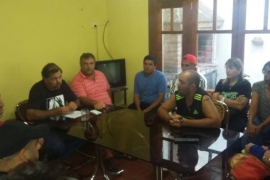 Municipales de Junín ponen fecha límite para que el Ejecutivo acepte la cláusula gatillo