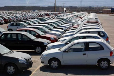 Venta de motos y autos con una caída por encima del 50% en las ventas