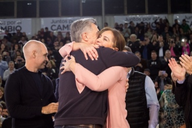 Vidal cerró con Macri con un pedido: "no me suelten la mano"