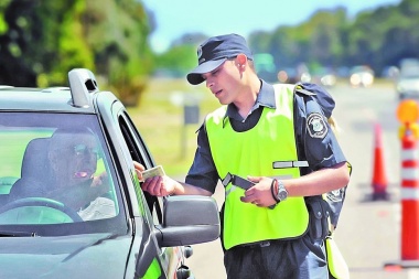 Impulsan una ley para implementar el carnet de conducir por puntos