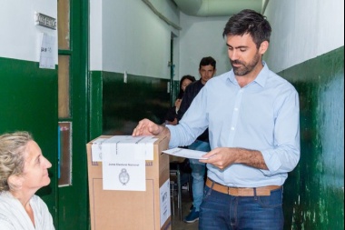 Ricchini y Fiorini votaron temprano y estarán en el bunker Pro junto a Petrecca