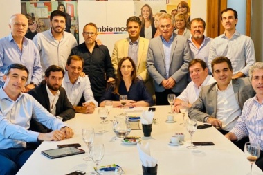 Vidal y alcaldes Pro delinean la conformación de una mesa provincial de JxC