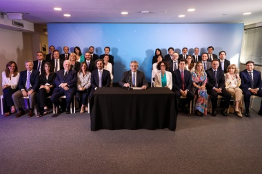 Alberto Fernández se mostró con los nuevos Ministros del Gabinete Nacional