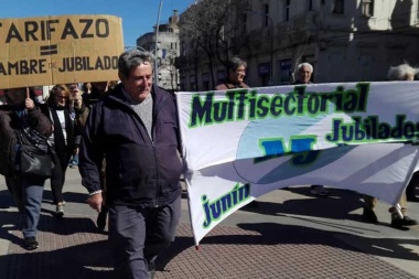 Multisectorial de jubilados advirtió que "5000 pesos no solucionan el problema" pero "abren una esperanza"