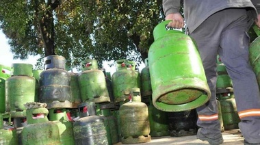 Distribuidores de garrafas alertan sobre un "colapso operativo" por la suba de costos