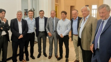 Kicillof se reunió con la cúpula de la UIA por la situación del sector industrial