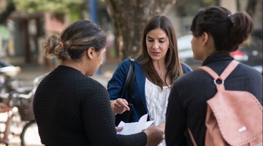 Comenzó la entrega de las tarjetas Alimentar en varios municipios de la cuarta