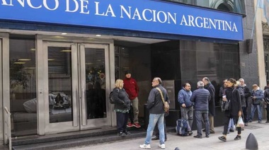 Los bancos abrirán la próxima semana, pero será con turnos y según el DNI