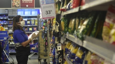Déficit para las ventas minoristas que cayeron casi 49 por ciento en marzo